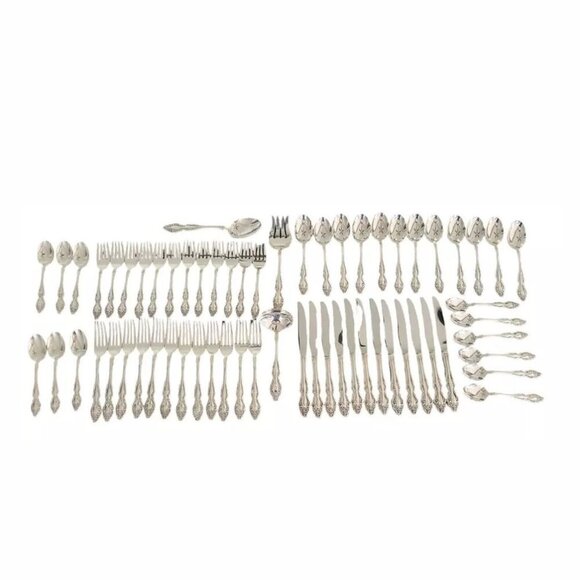 Oneida 1881 Rogers Silverplate - 1967 Baroque Rose 60 Pcs (12 Place) Without Box - Picture 2 of 5